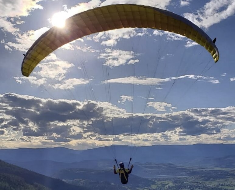Paraglide Canada